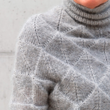 Pine sweater - front